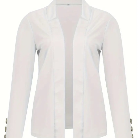 Elegant Cream Women's Blazer - Picture 3 of 4